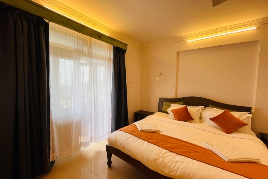 Book goa hotels near beach