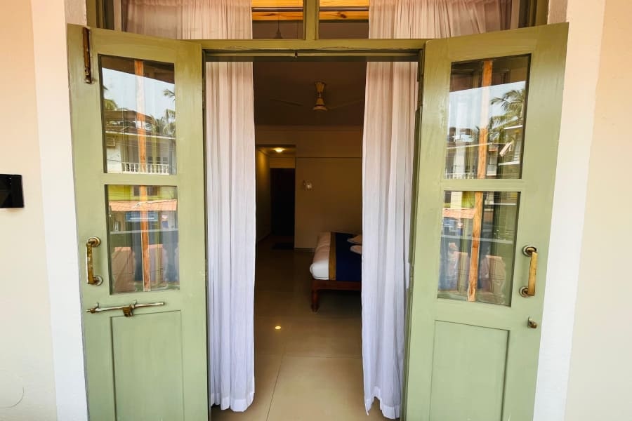 Family hotels in goa near beach